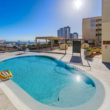 Sol Paraiso 2 Bedrooms * 아데제